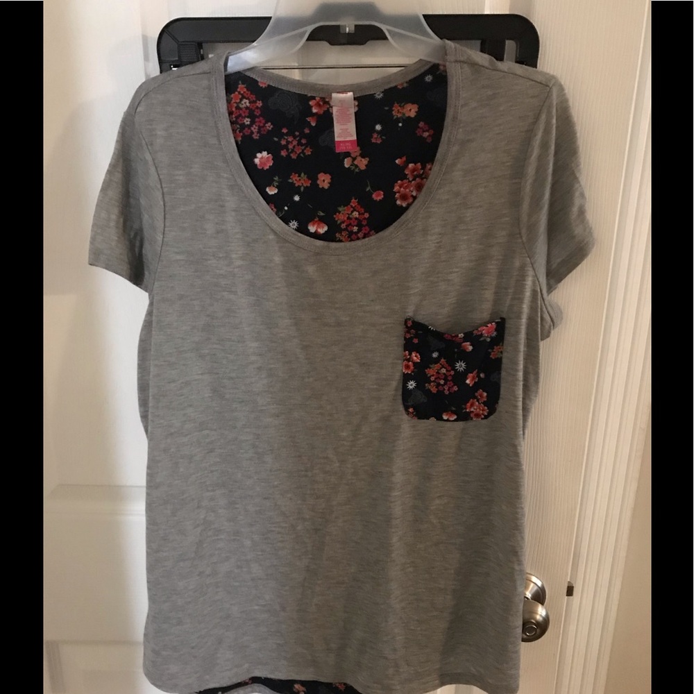 Cute floral tee